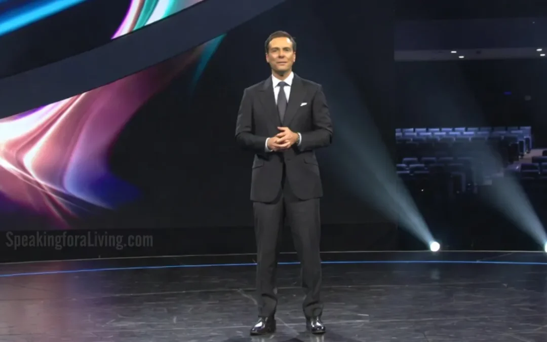 How to Start a Speech: 12 Proven Openings That Hook Any Audience